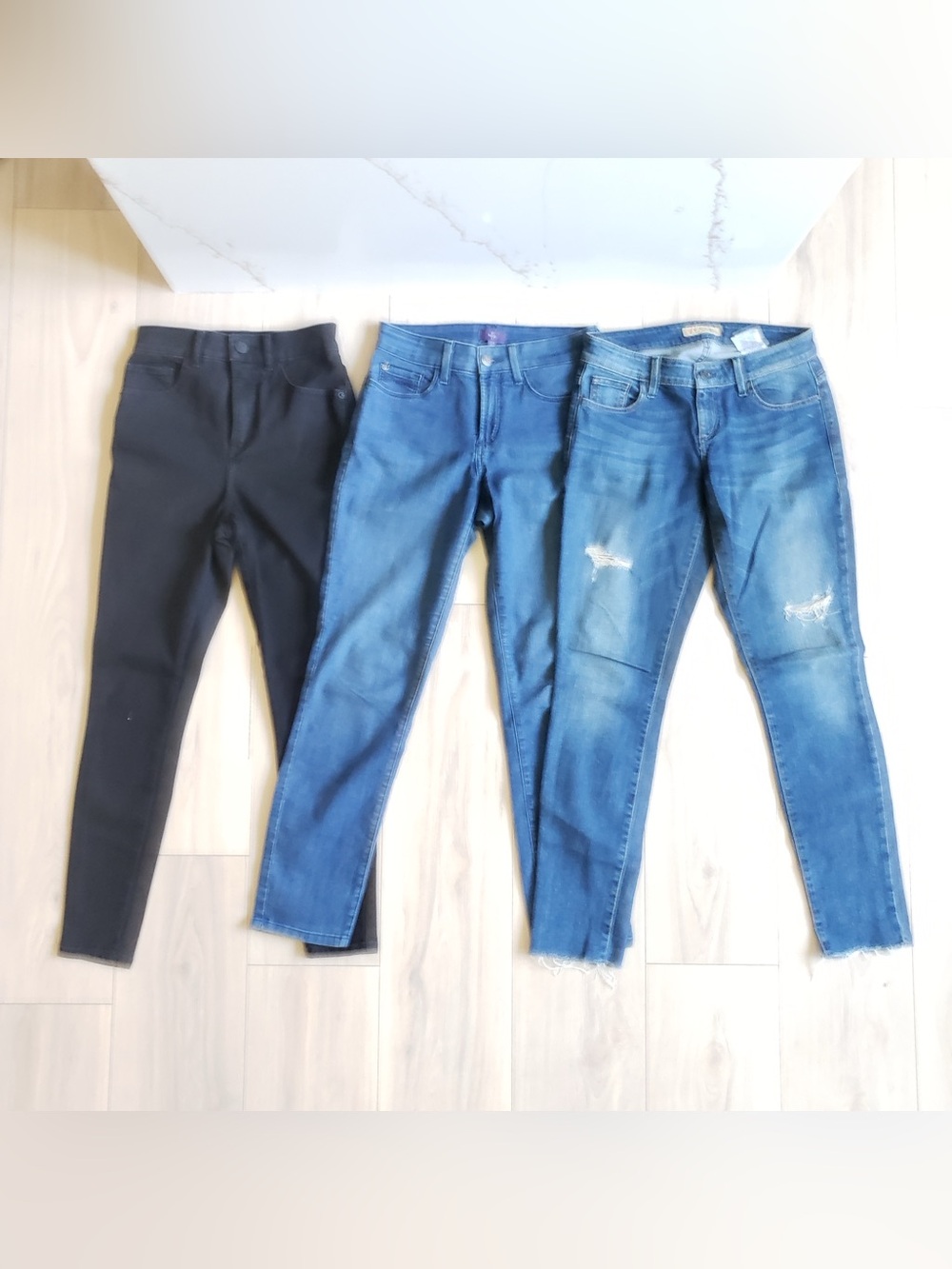 Guess Women’s Skinny Jeans Trio - Blue and Black